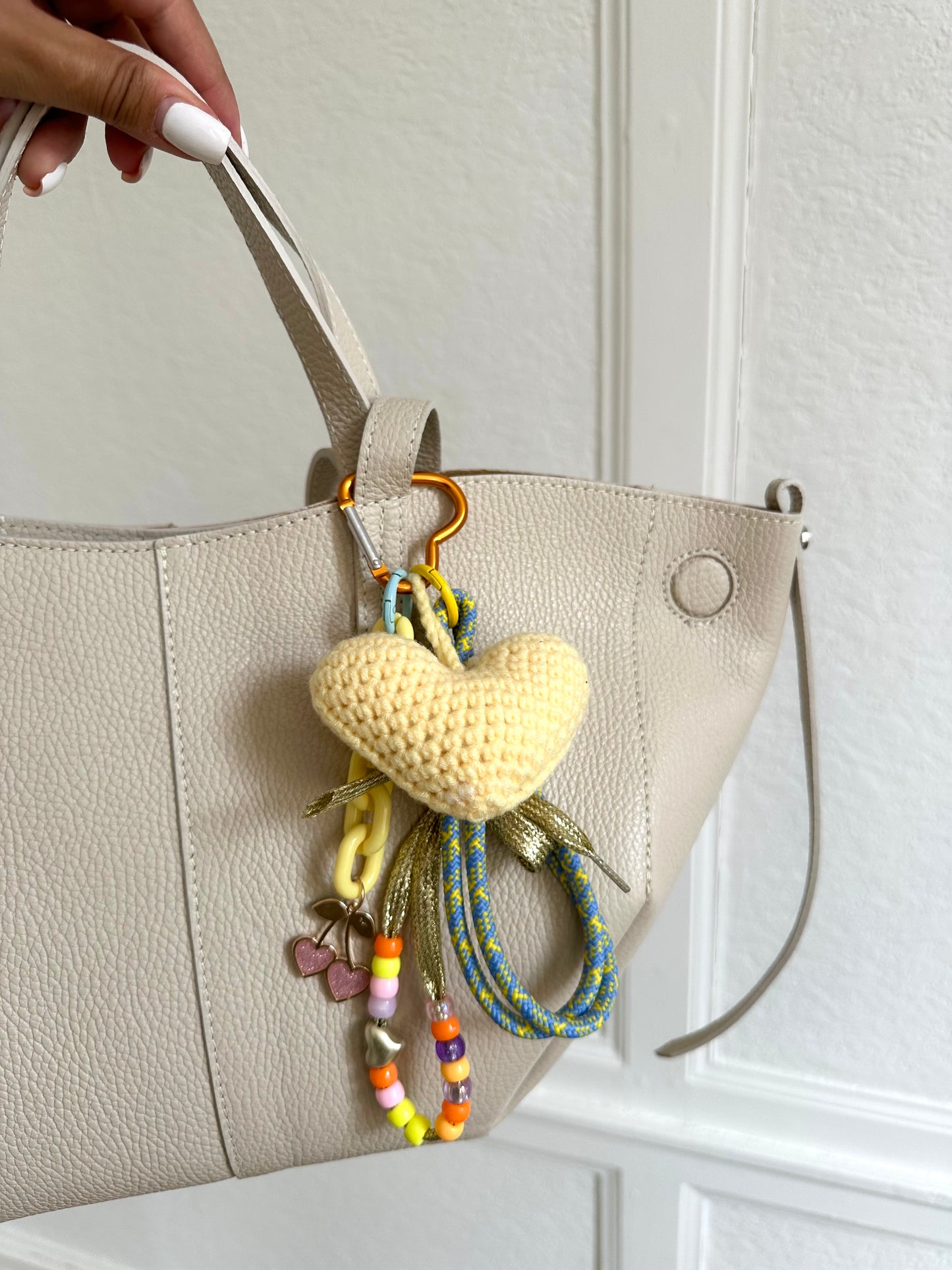 Charms de sac - crochet jaune