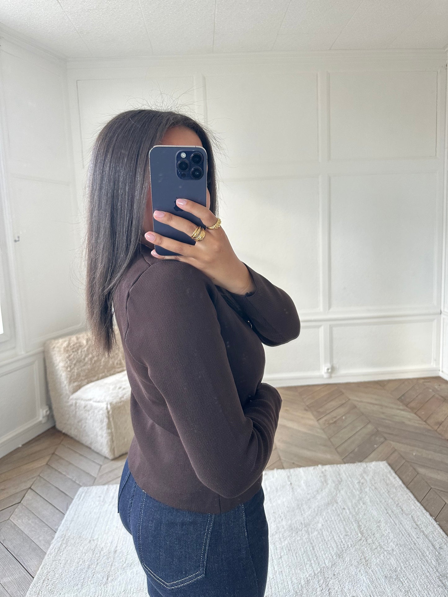 Gilet à boutons dorés marron