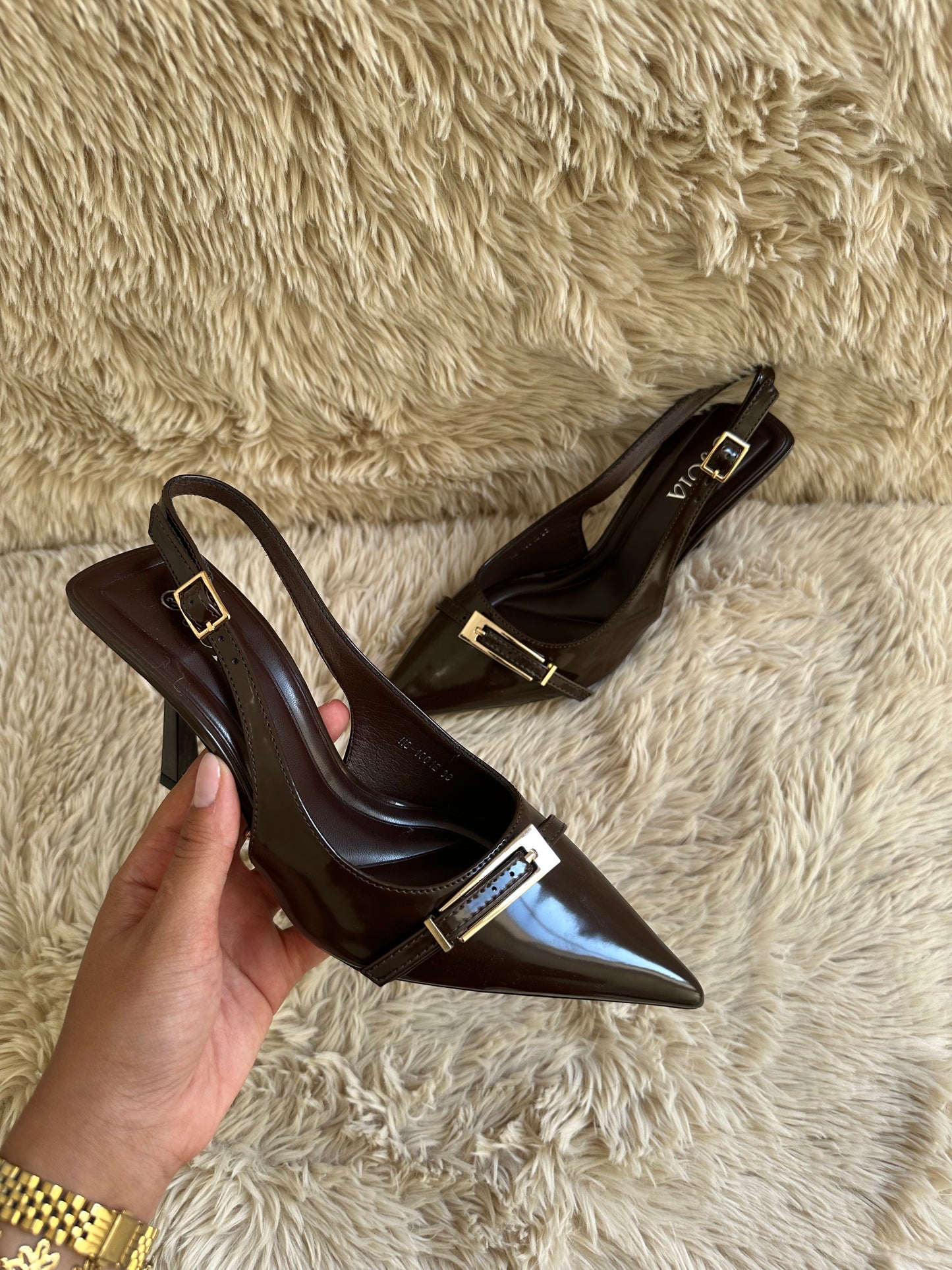 Escarpins vernis marrons