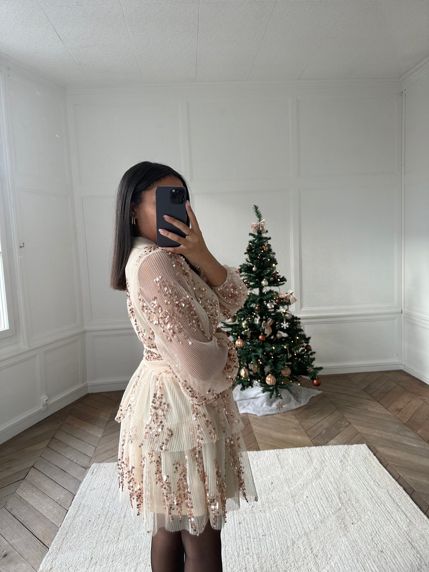 Robe à volants et sequins - rose gold