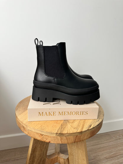 Bottines à semelles épaisses
