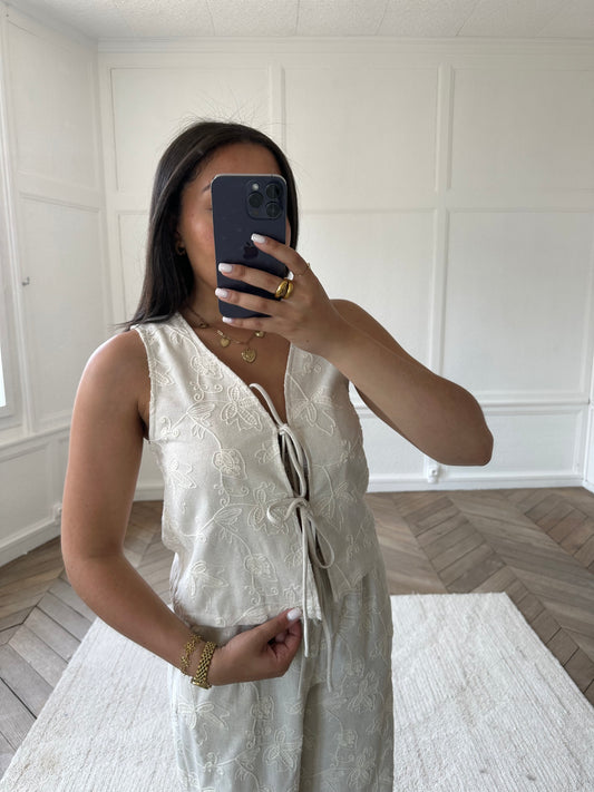 Top en lin et broderies Adriana