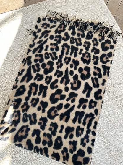 Écharpe léopard beige