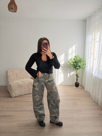 Pantalon cargo imprimé camouflage