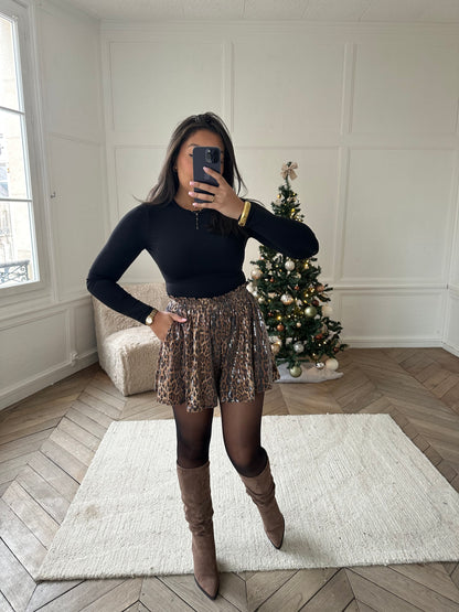 Short à sequins léopard