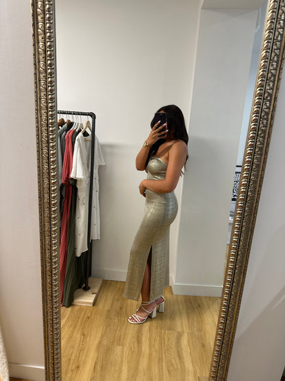 Robe gold