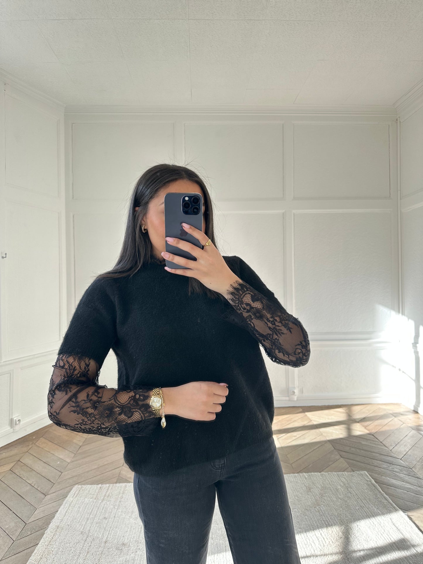 Pull manches dentelles - noir