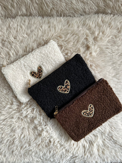 Pochette moumoute - coeur léopard