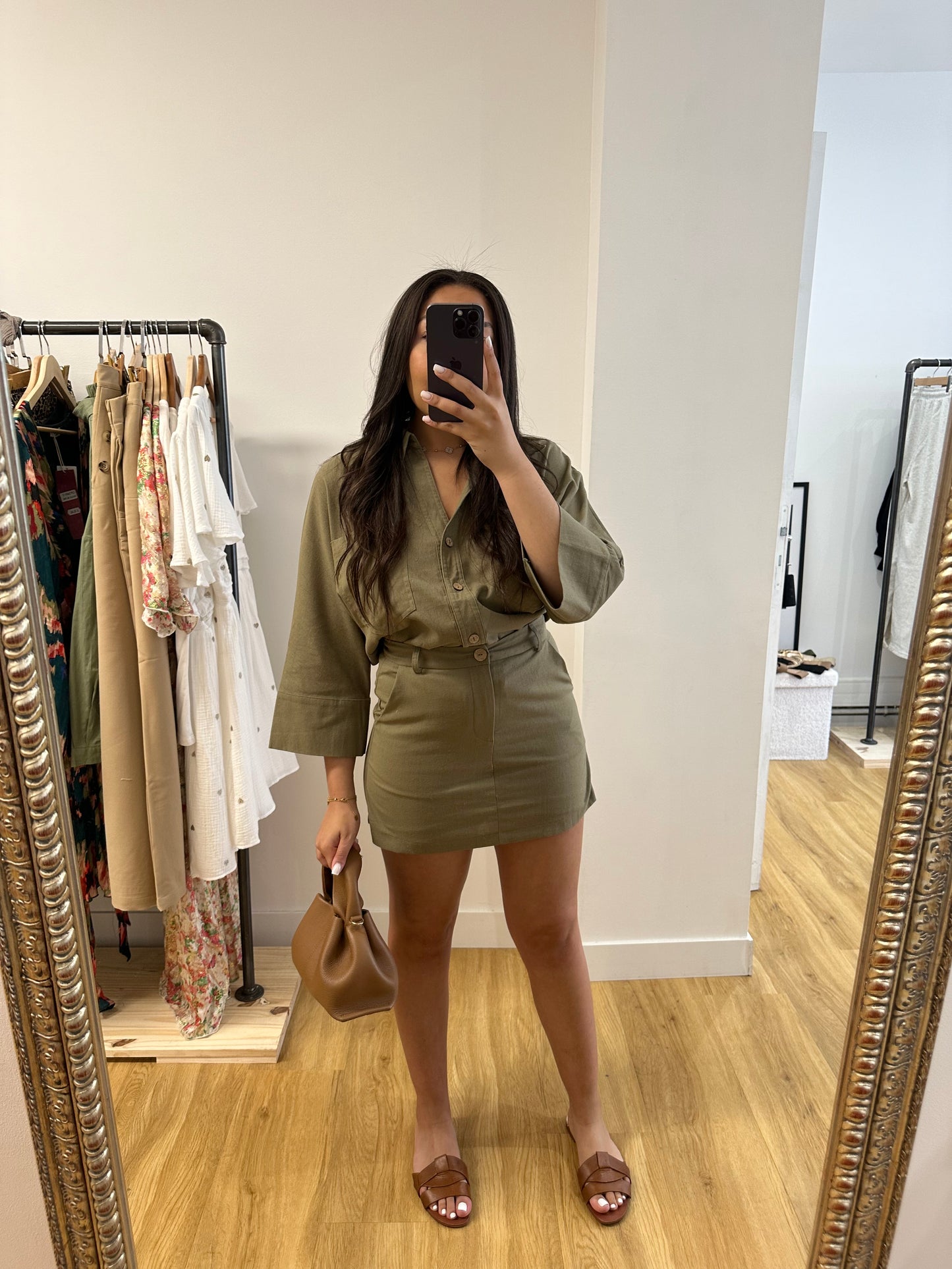 Jupe-short en lin kaki