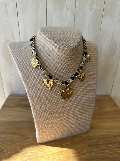 Collier à coeurs léopard (2 coloris)