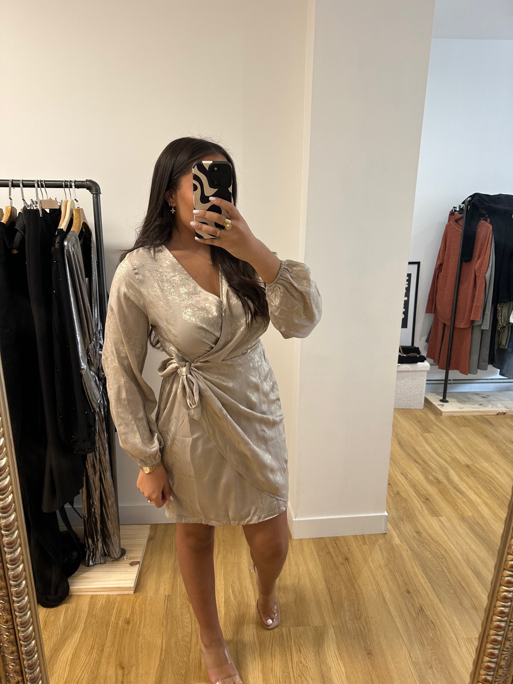 Robe cache coeur beige hotsell