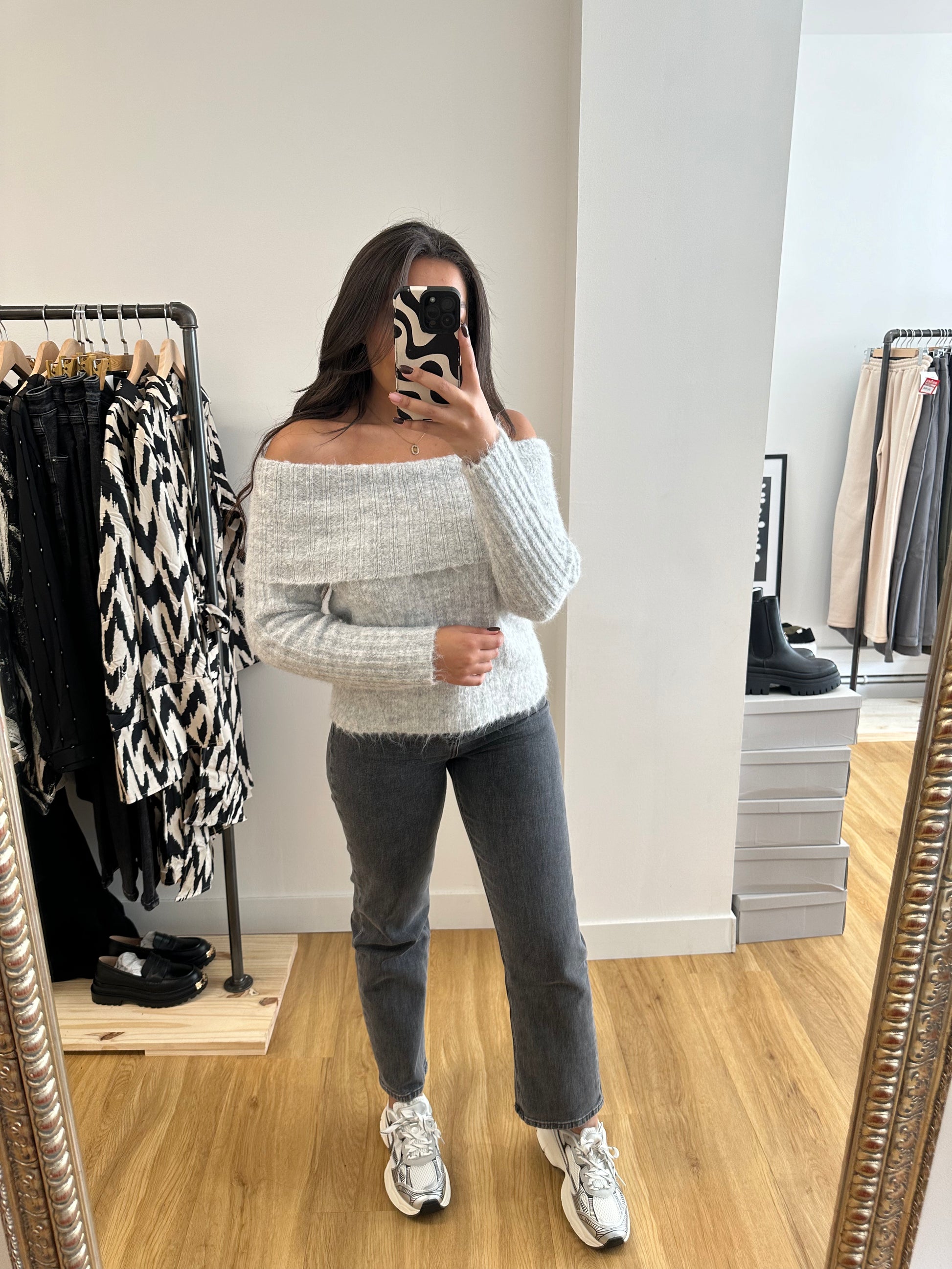 Pull col bardot gris