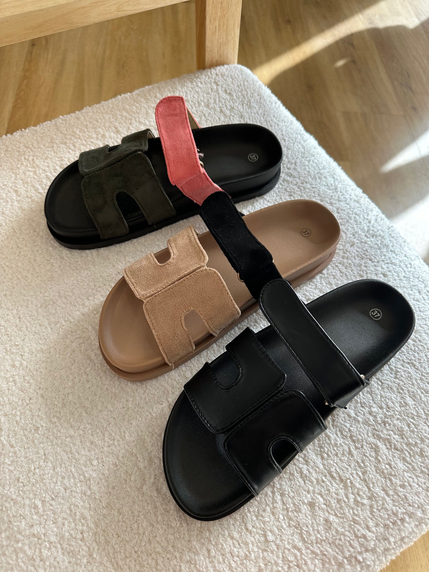 Mules kaki